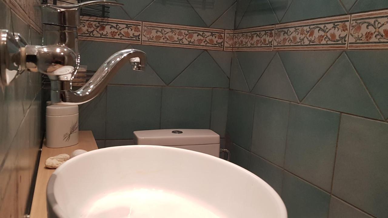 Konstantinos'S Luxury Vintage Apartment Салоники Экстерьер фото