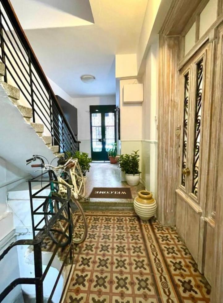 Konstantinos'S Luxury Vintage Apartment Салоники Экстерьер фото